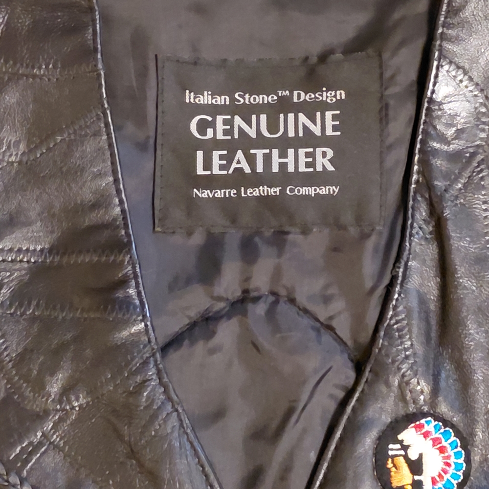 Vintage Never Worn Genuine Leather Black Fringe Vest. XL But runs Small NWOT - Picture 3 of 11